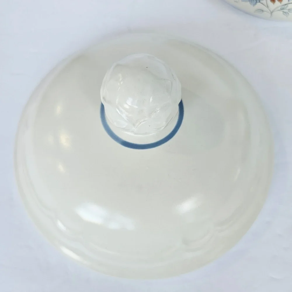 Vintage Cordella Bluet Floral Stoneware Casserole Dish Lid Round Farmhouse